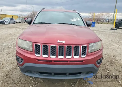 2016 Jeep Compass Sport z USA, uszkodzony, nr VIN 1C4NJCBA2GD615484